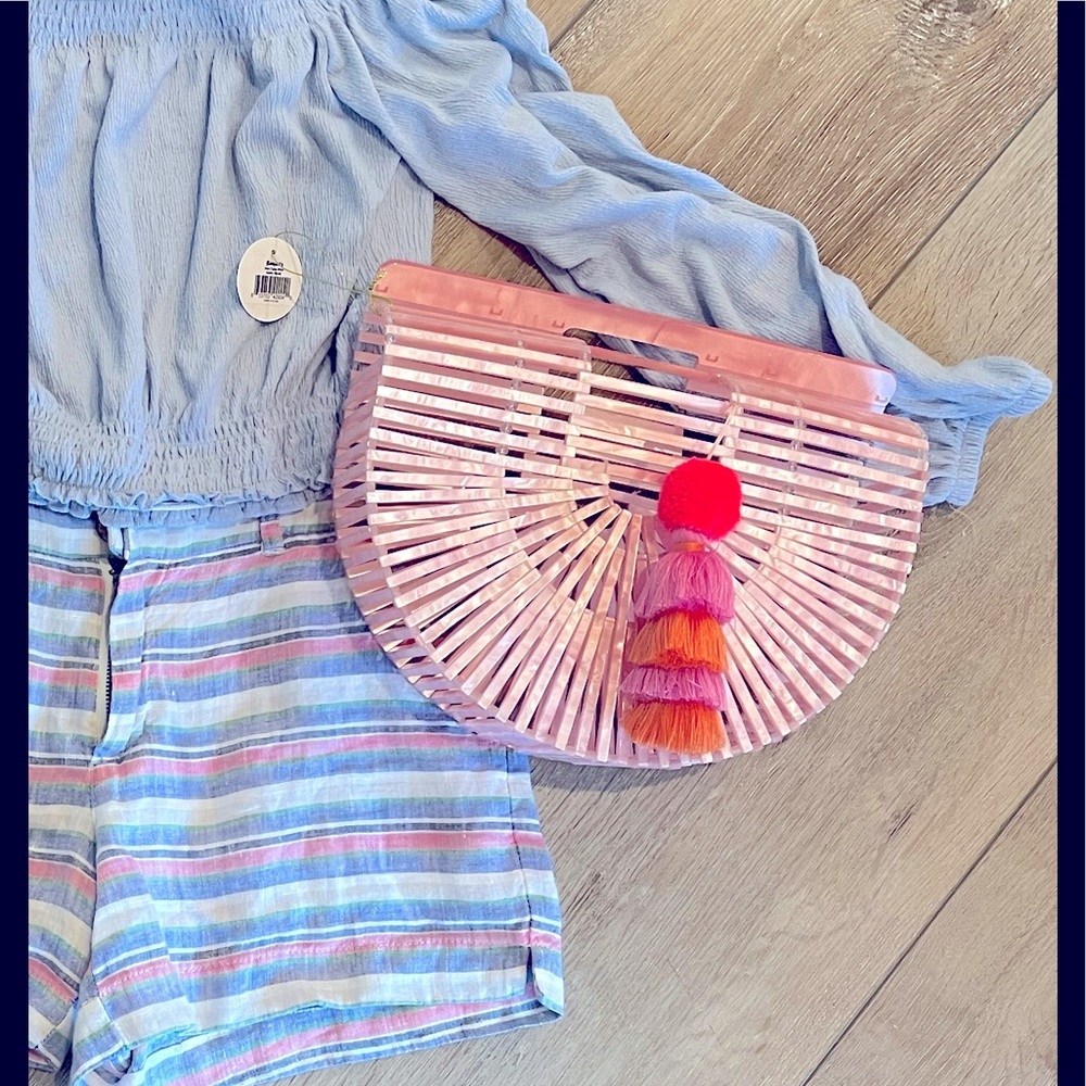 Fun Pink acrylic fan handbag